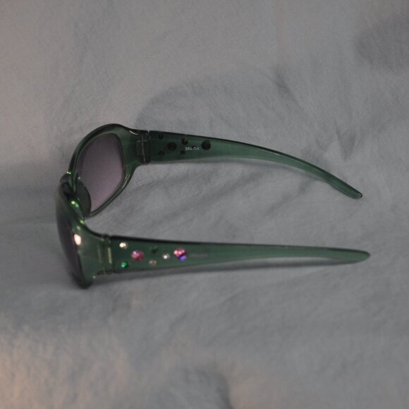 lot of 4 pairs bundle sunglasses MUDD & steve madden (247) main image 13
